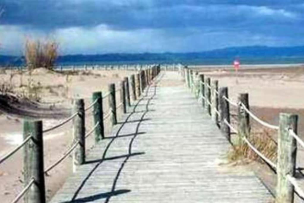 Rincon Del Delta, Apartamento En El Delta Del Ebro, Playa Trabucador Amposta, Tarragona L'Eucaliptus Exterior photo